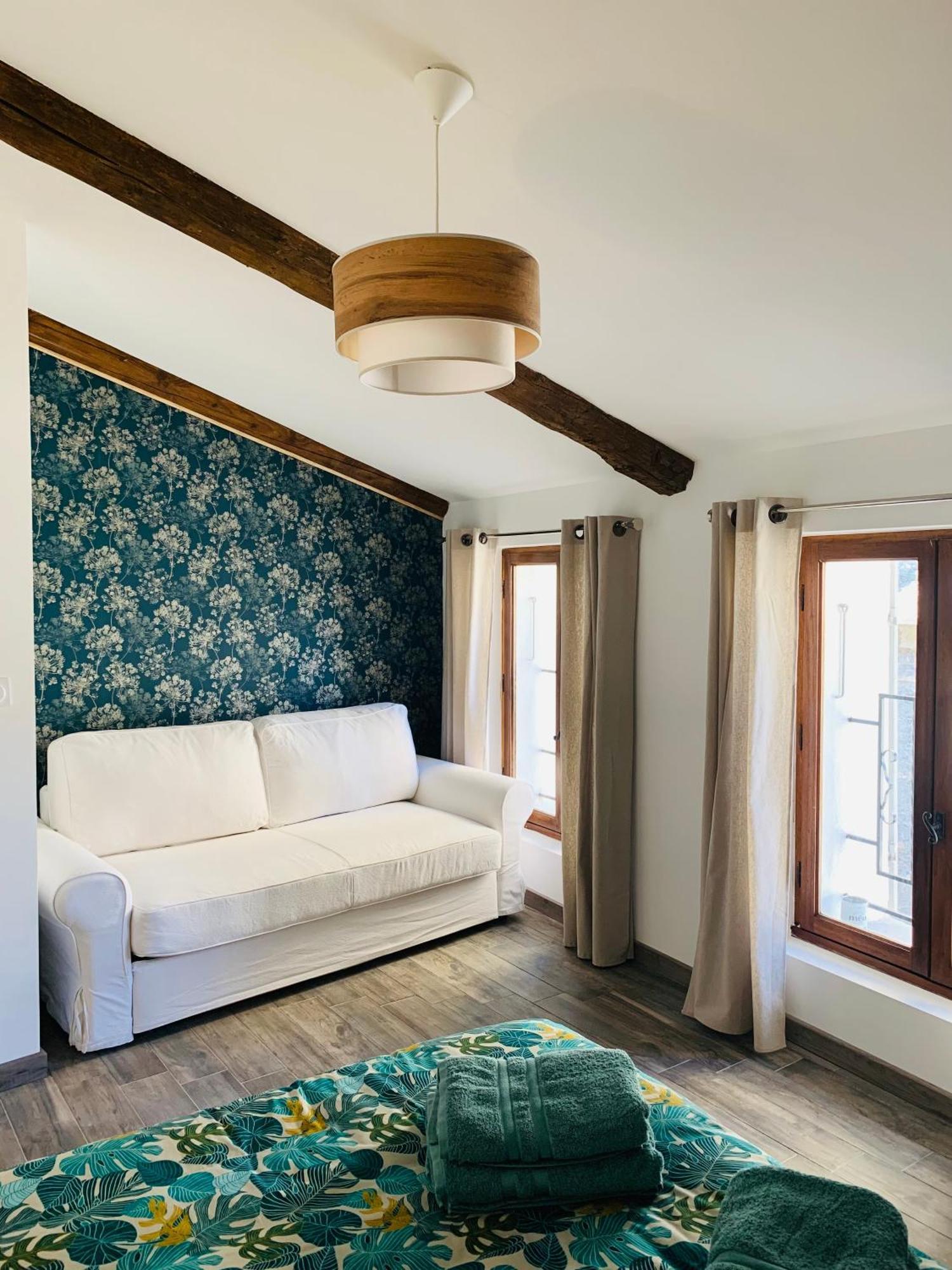 Vakantiehuis La Bonbonniere De Charme Avec Jacuzzi Malaucène
